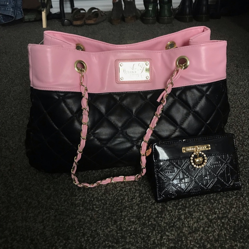 Hello Kitty Purse and Wallet